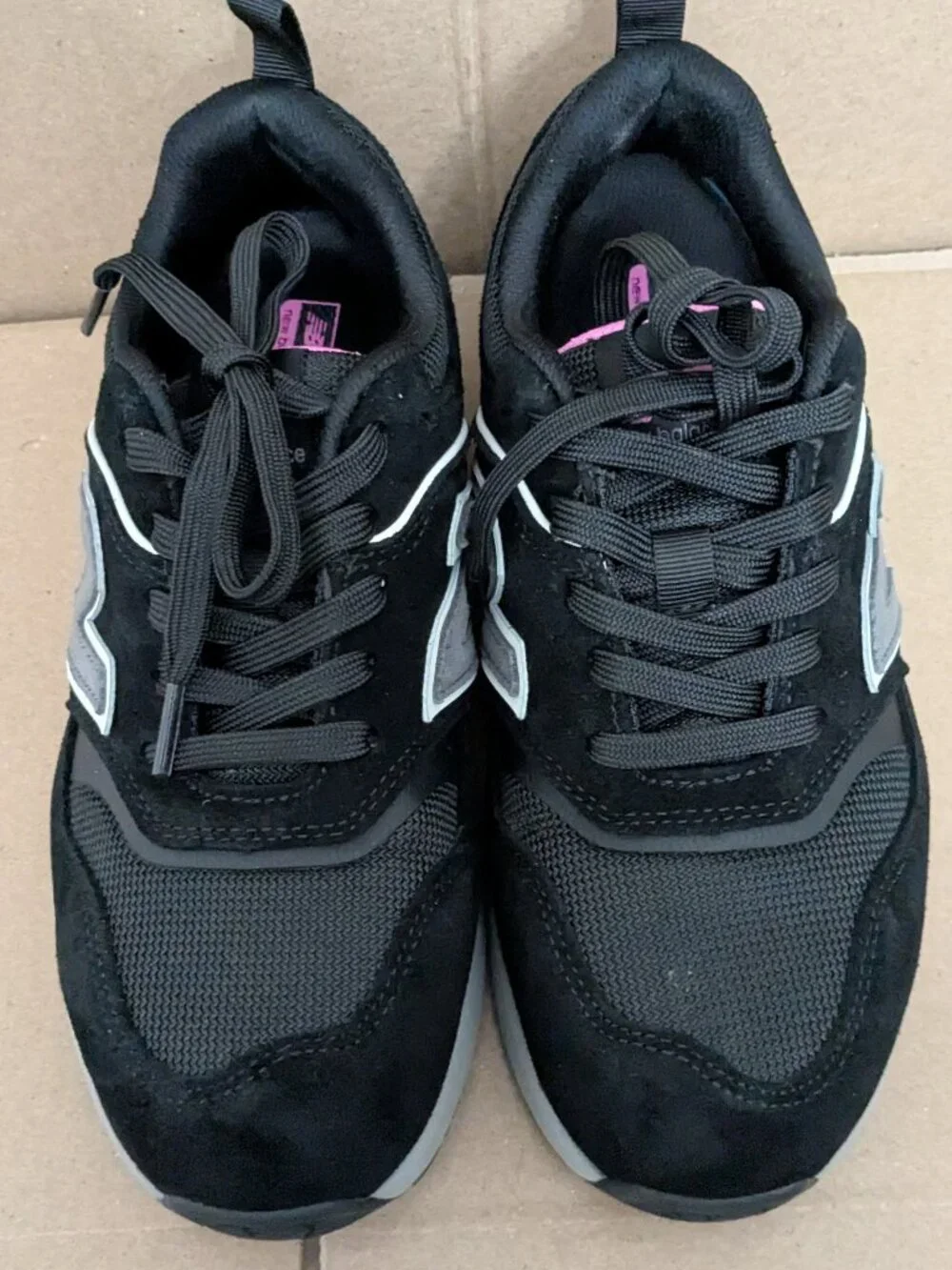 New Balance Women's Steel Alloy Toe ASTM F2413-18 EH Work Shoes Black Size 7.5